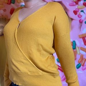 Yellow sweater top!